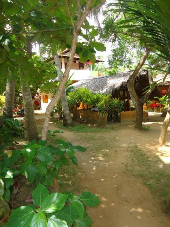 Natural Cabanas Kanattegoda 외부 사진
