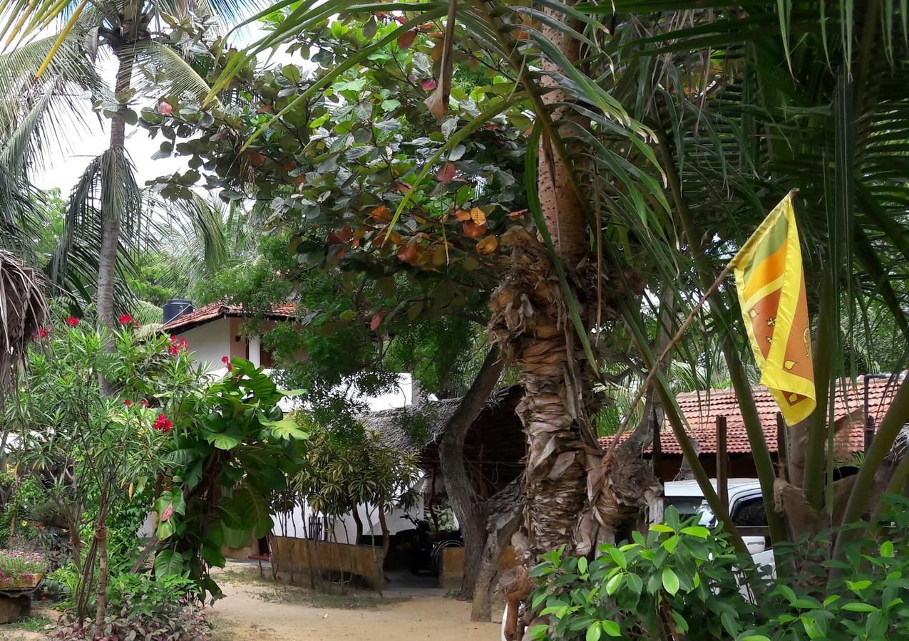Natural Cabanas Kanattegoda 외부 사진