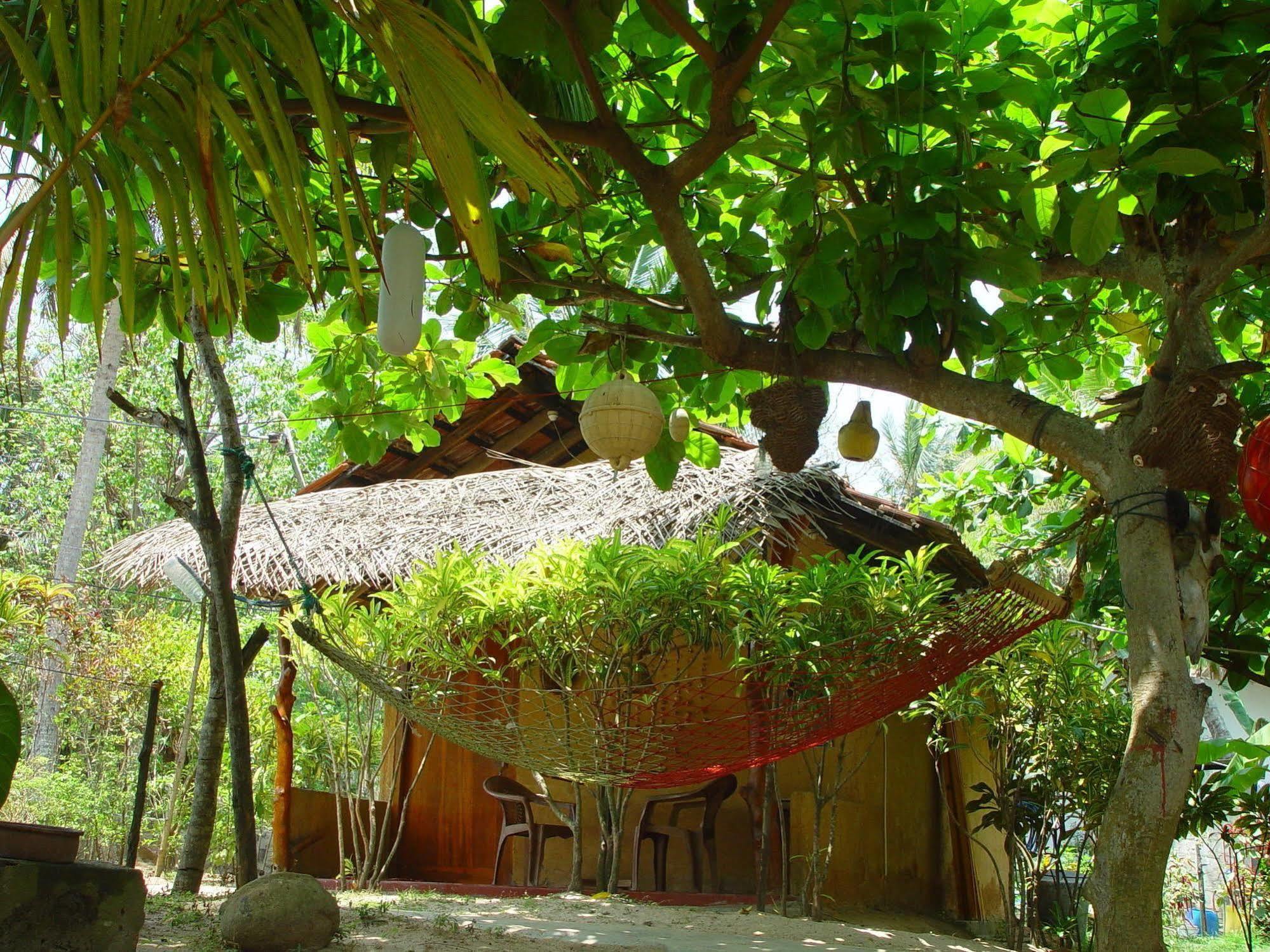 Natural Cabanas Kanattegoda 외부 사진